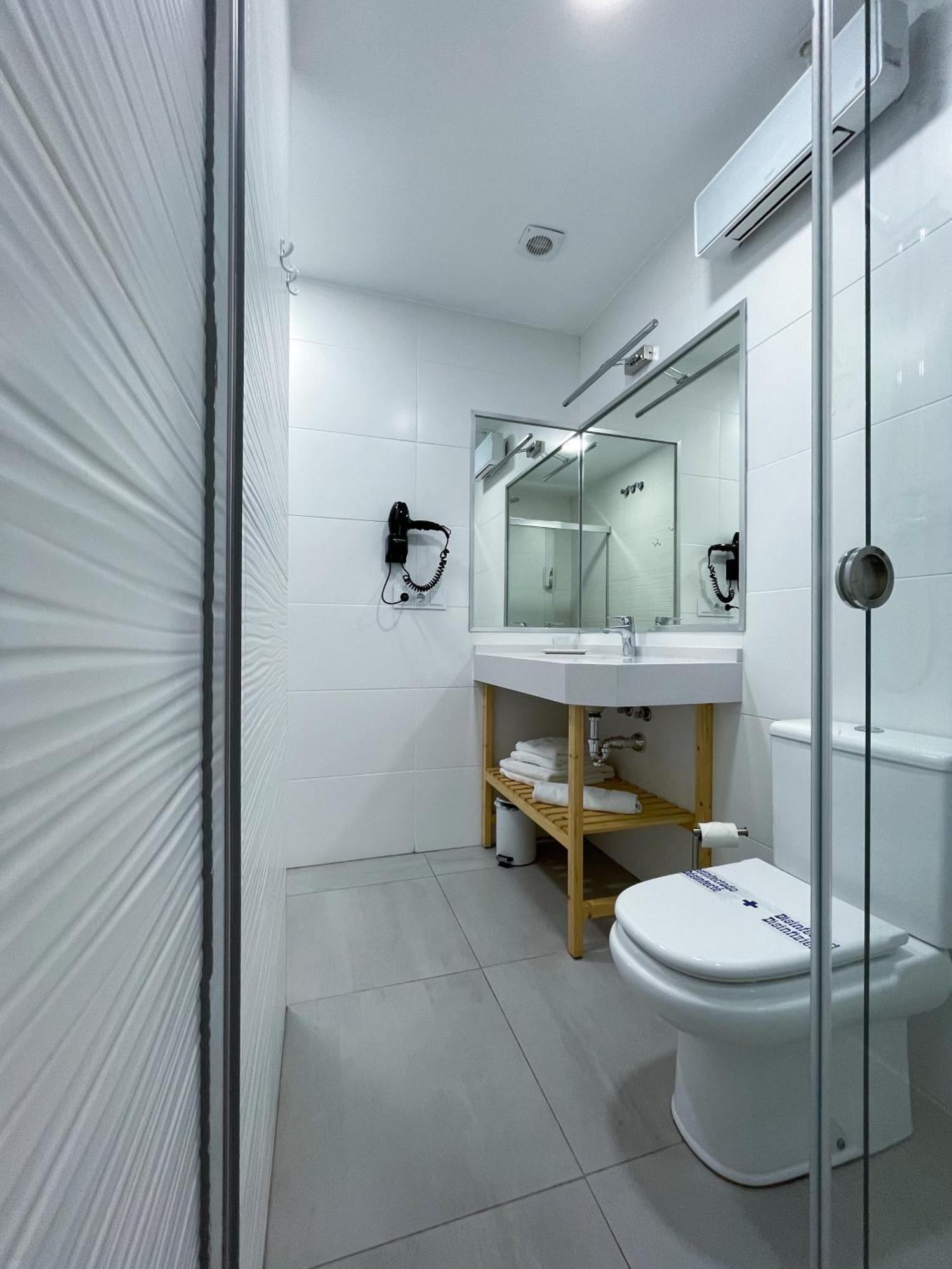 Apartamentos Lusitania Parking Gratis Bajo Disponibilidad Merida Exterior foto